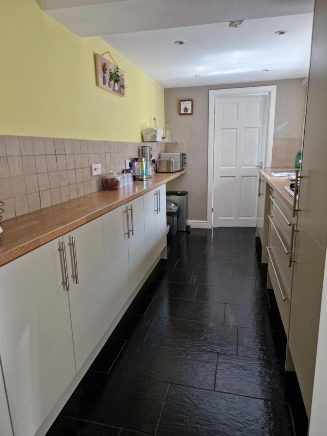 Tynant House- Modern 3 Bed House- City Centre And Free Parking Cardiff Kültér fotó