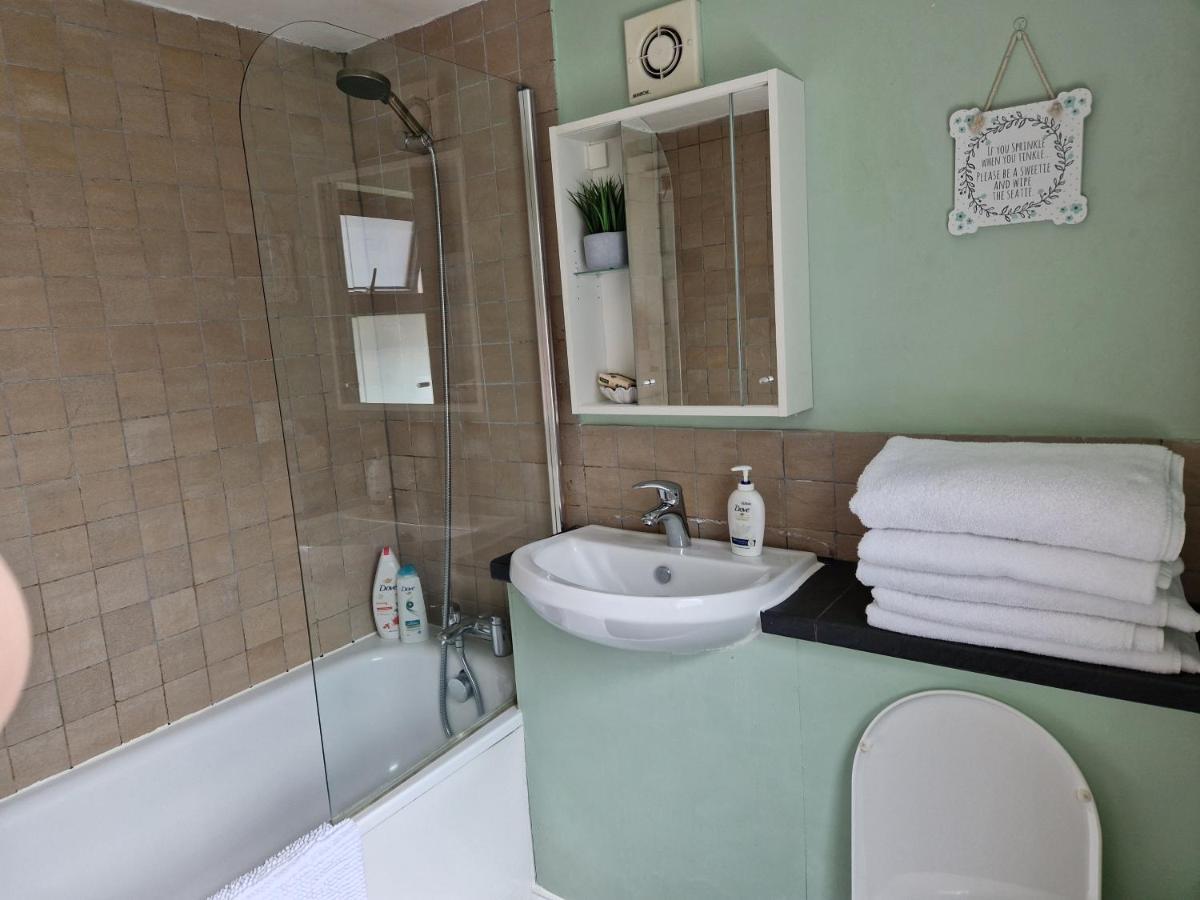 Tynant House- Modern 3 Bed House- City Centre And Free Parking Cardiff Kültér fotó