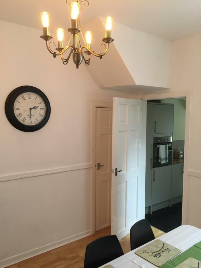 Tynant House- Modern 3 Bed House- City Centre And Free Parking Cardiff Kültér fotó